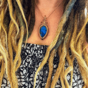 Nyx: Halsband med Labradorit