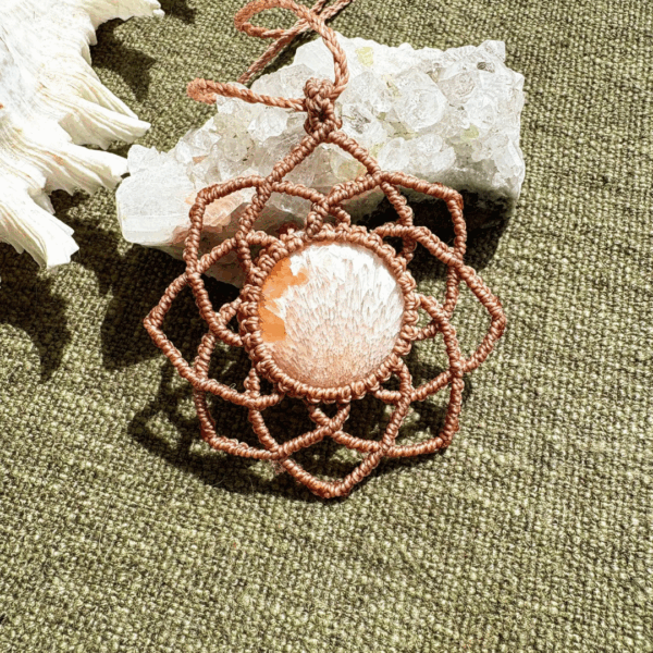 Maya: Halsband med Rosa Scolecit - Bild 3